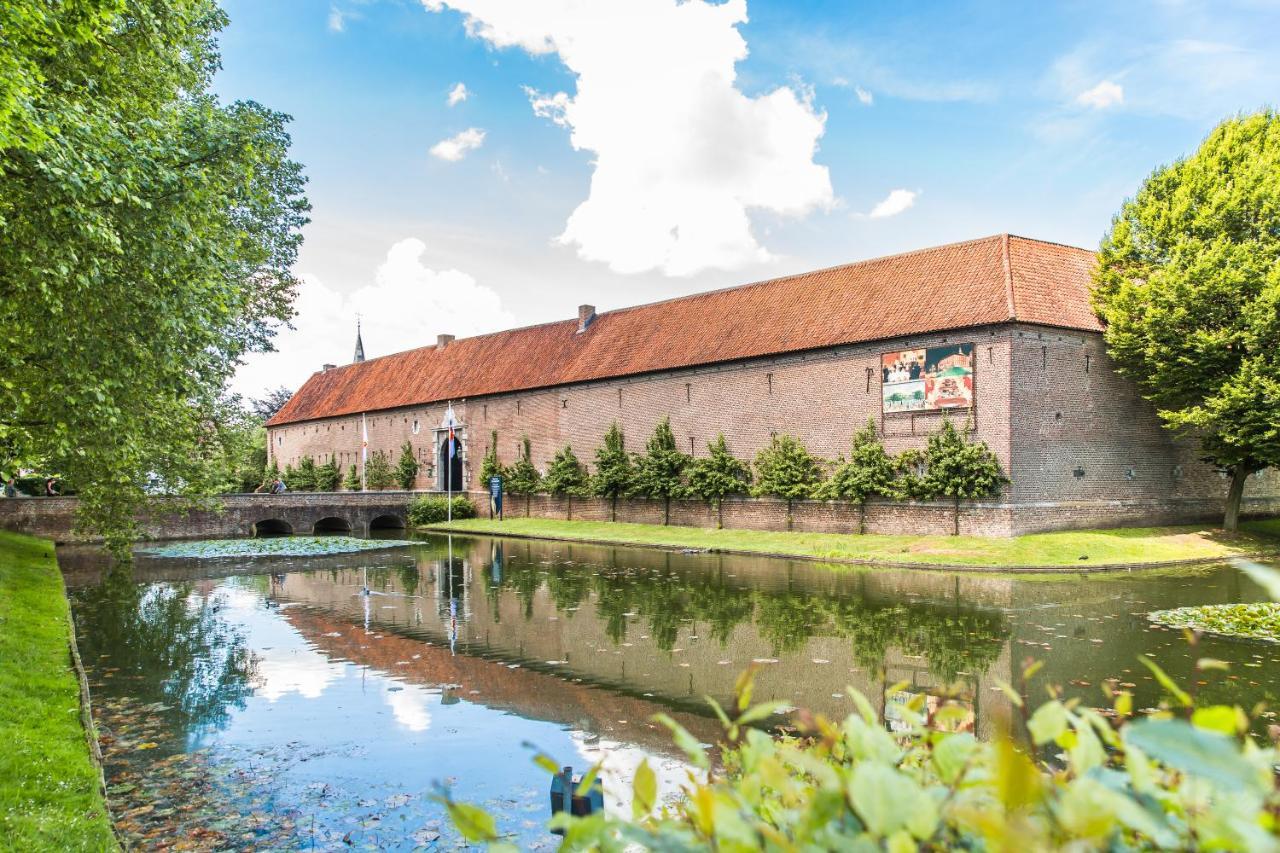Landgoed Kasteel Limbricht Bed and Breakfast Exteriör bild