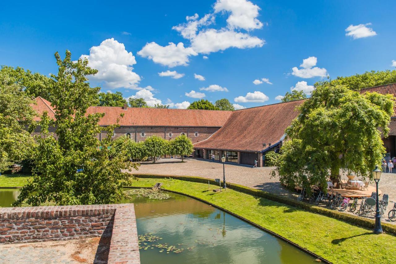 Landgoed Kasteel Limbricht Bed and Breakfast Exteriör bild