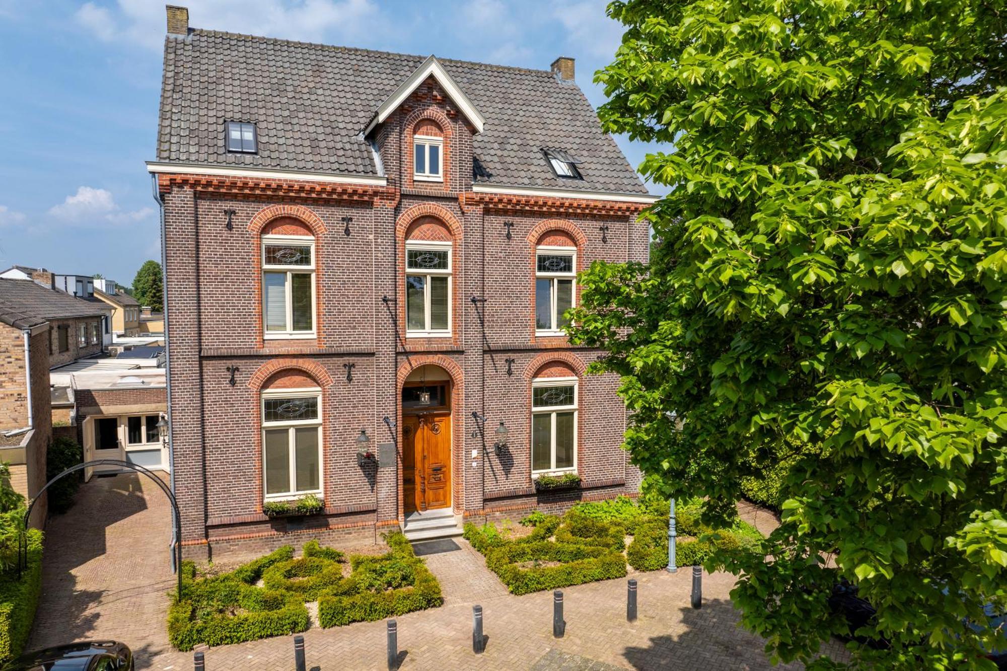 Landgoed Kasteel Limbricht Bed and Breakfast Exteriör bild